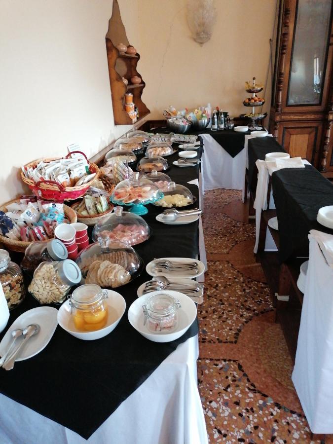 Hotel Antico Borgo Riolo Terme Kültér fotó